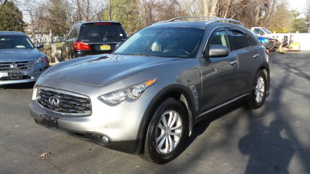 2010 Infiniti FX35