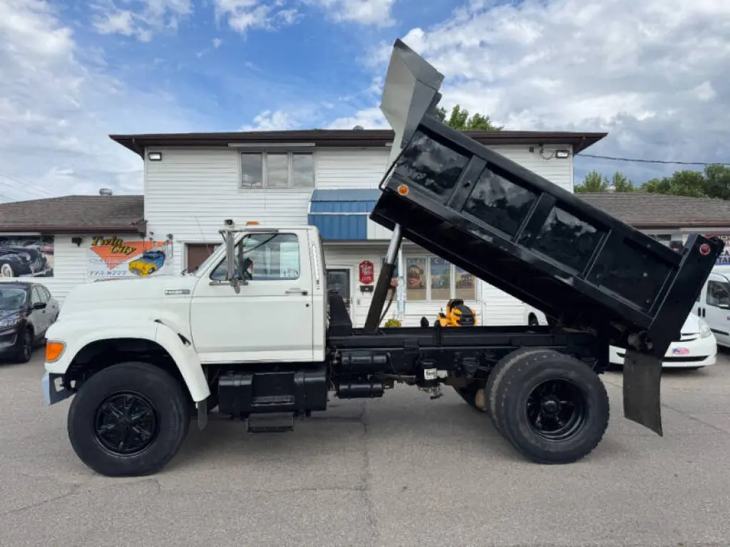 1996 Ford F-800
