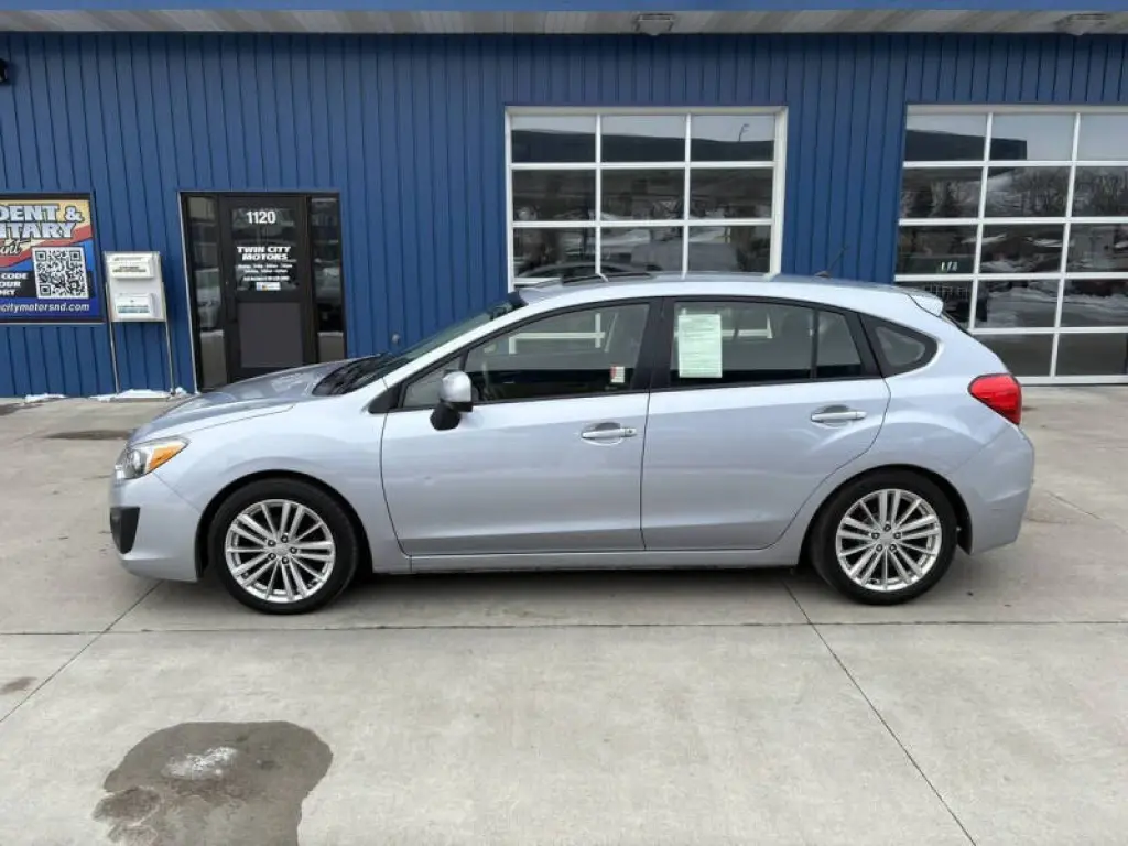 2014 Subaru Impreza 2.0i Premium