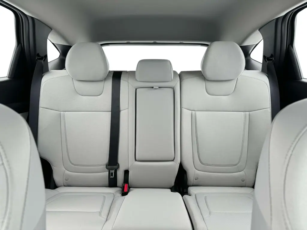 Hyundai TUCSON 2025 SE 4dr SUV