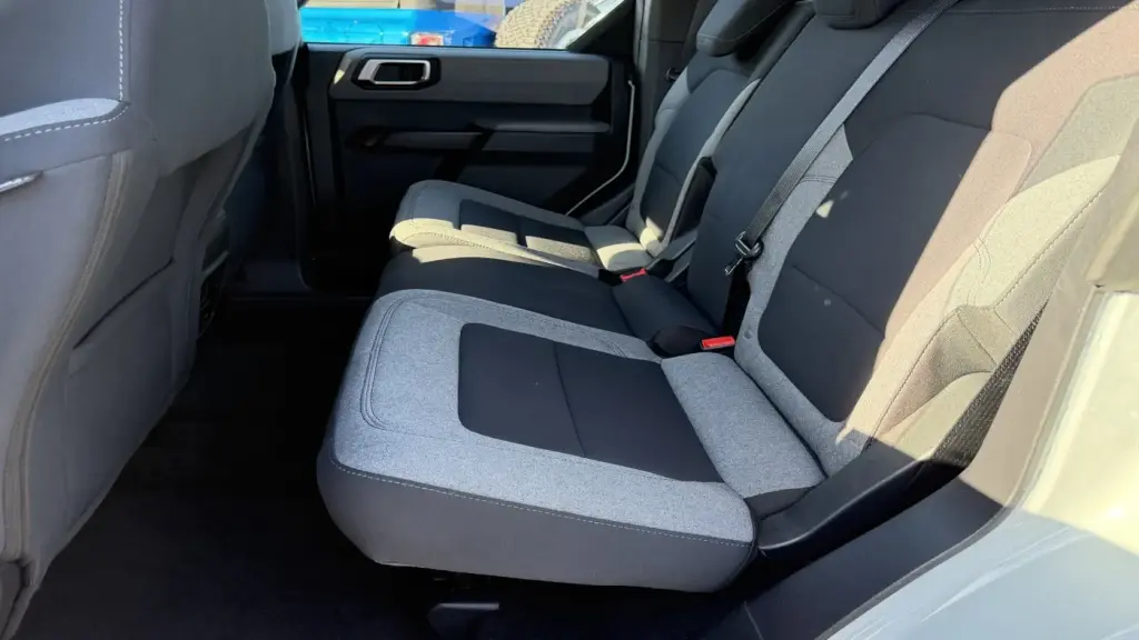 Ford Bronco 2023 4x4 Base Advanced 4dr SUV