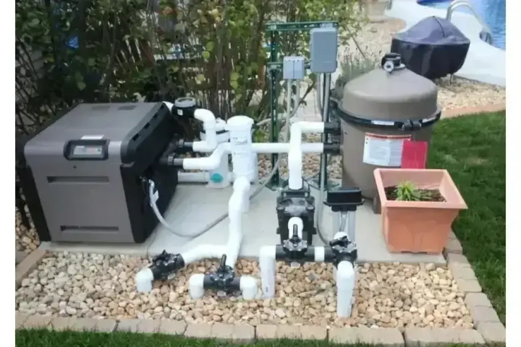 MAX POOL REPAIRS & EXTERIORS
