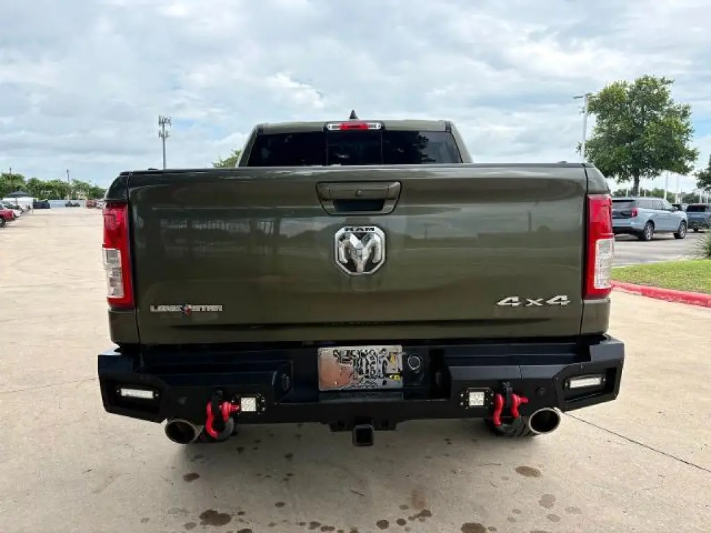 Ram 1500 2020 4x4 Lone Star 4dr Crew Cab 5.6 ft. SB Pickup