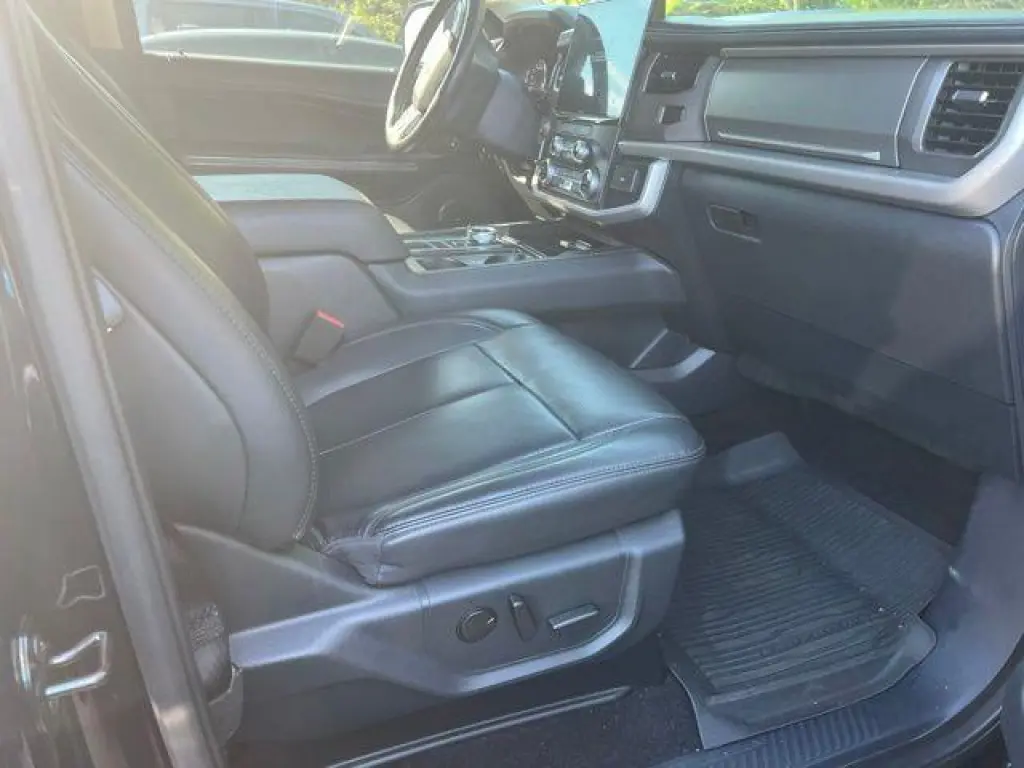 Ford Expedition MAX 2022 4x2 XLT 4dr SUV