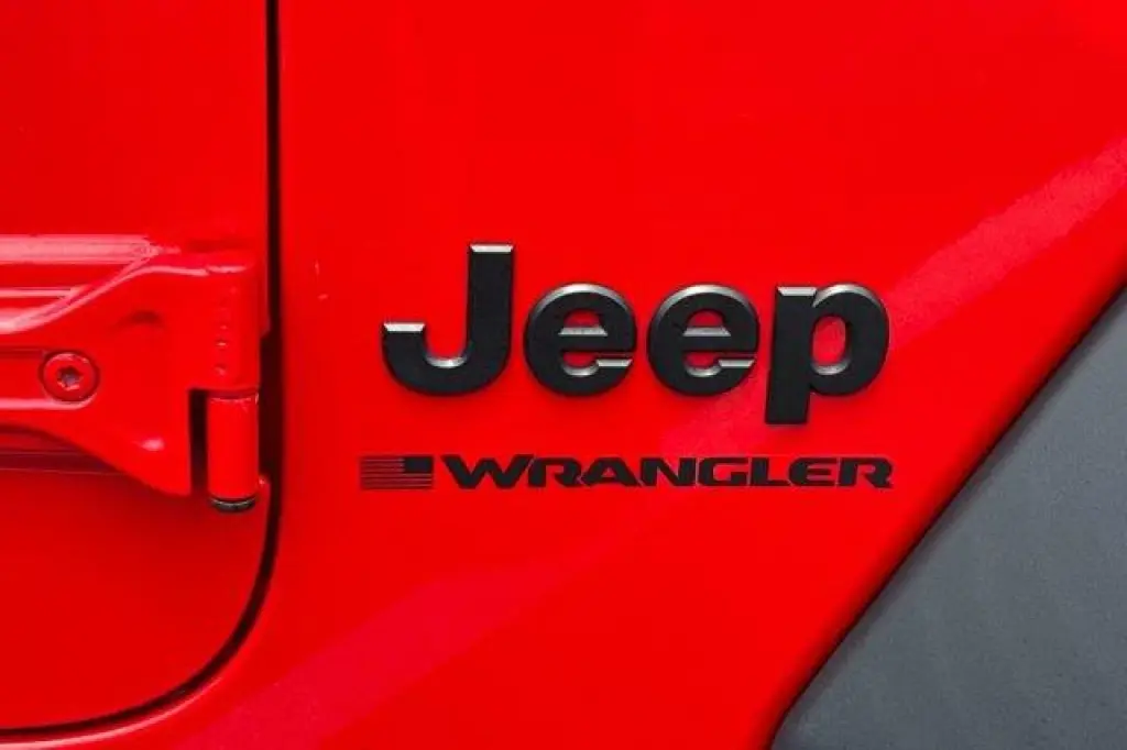 Jeep Wrangler 2024 4x4 Sport 4dr SUV