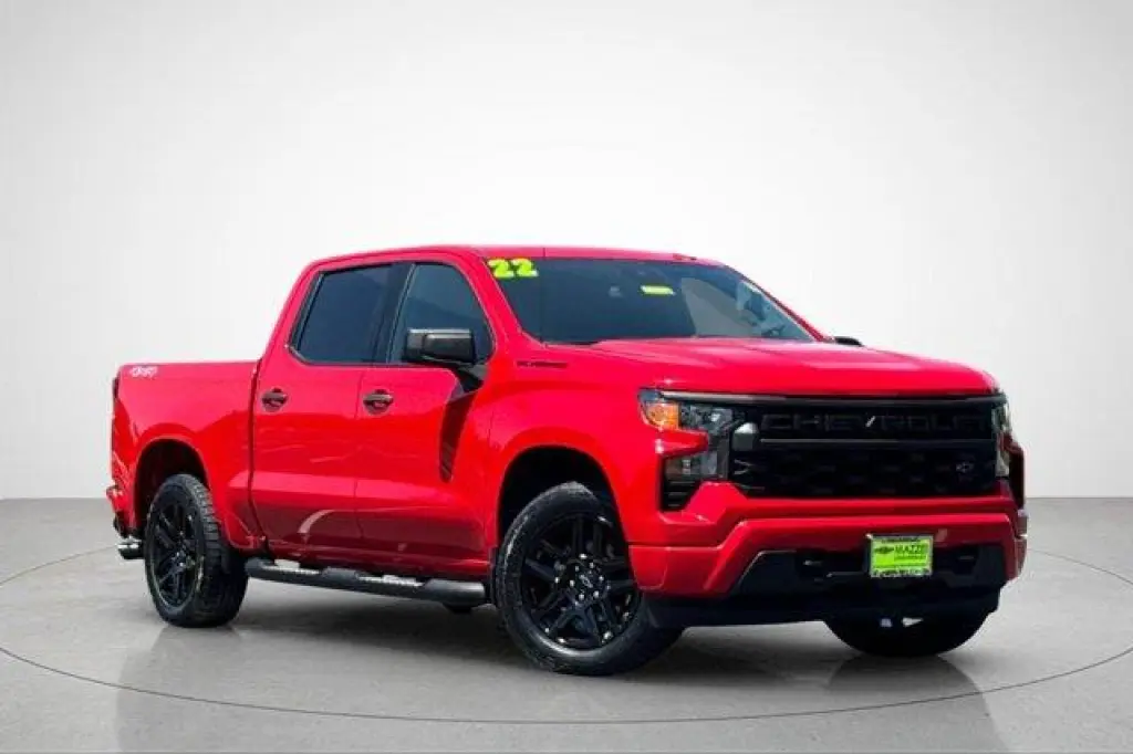 Chevrolet Silverado 1500 2022 4x4 Custom 4dr Crew Cab 5.8 ft. SB