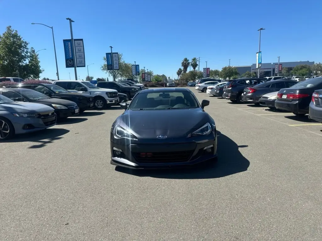 Scion FR-S 2013 10 Series 2dr Coupe 6A
