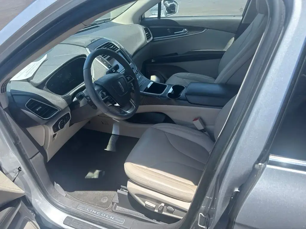 Lincoln Nautilus 2019 Select 4dr SUV