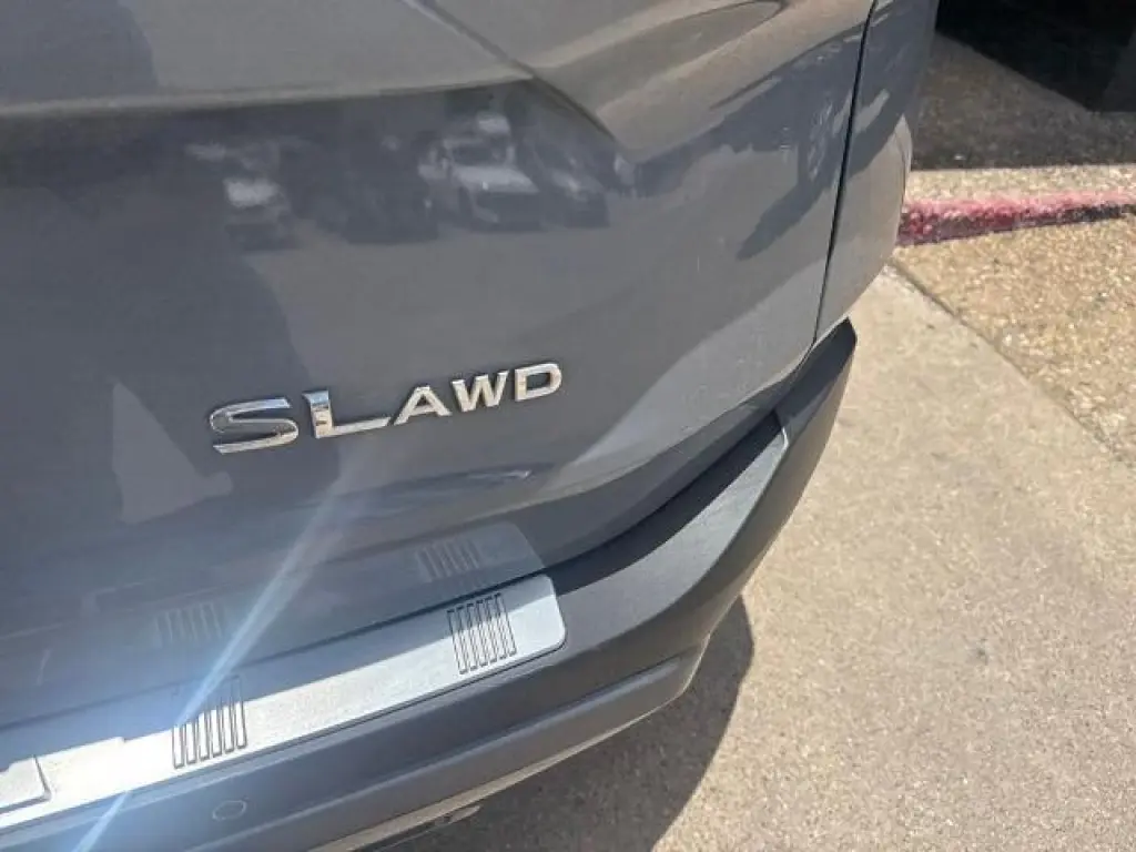Nissan Rogue 2023 AWD SL 4dr Crossover