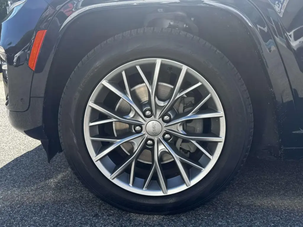 Jeep Grand Cherokee 2023 4x4 Summit 4xe 4dr SUV