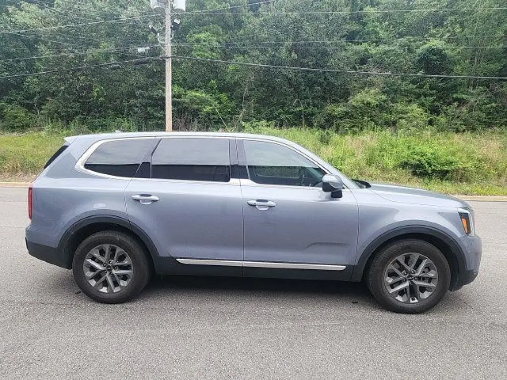 Kia Telluride 2023 AWD LX 4dr SUV
