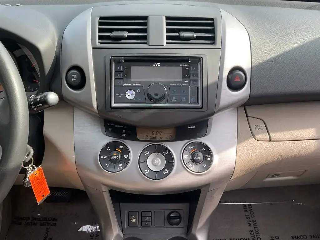 Toyota RAV4 2007 Limited 4dr SUV 4WD V6