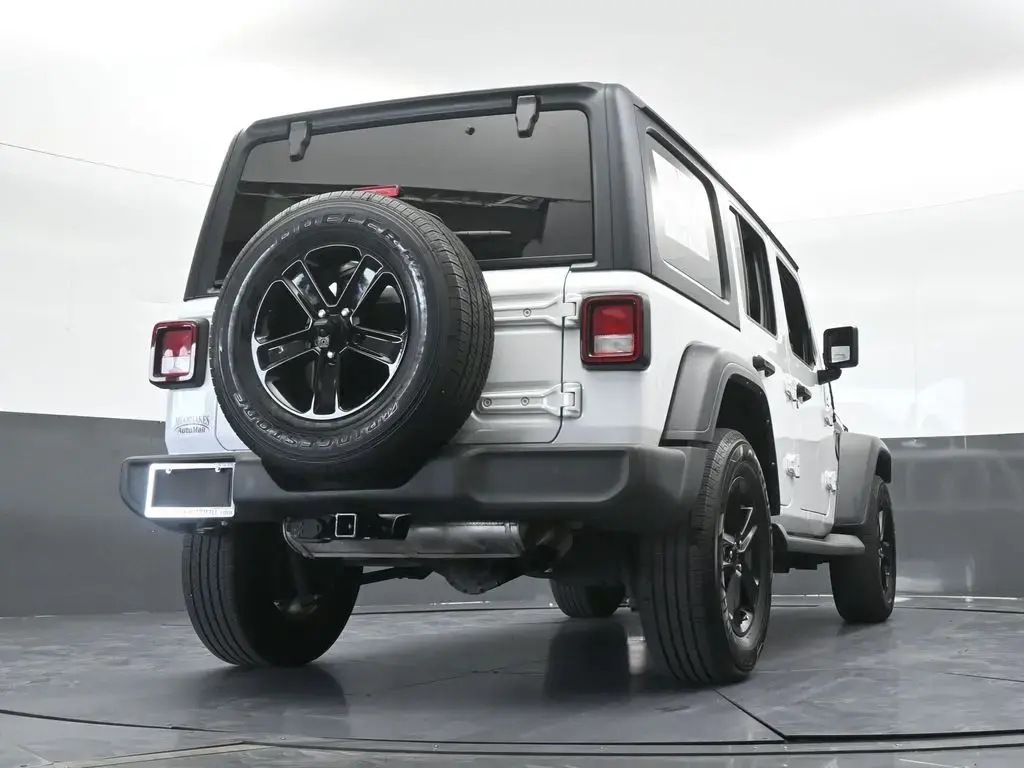 Jeep Wrangler Unlimited 2022 4x4 Sport 4dr SUV