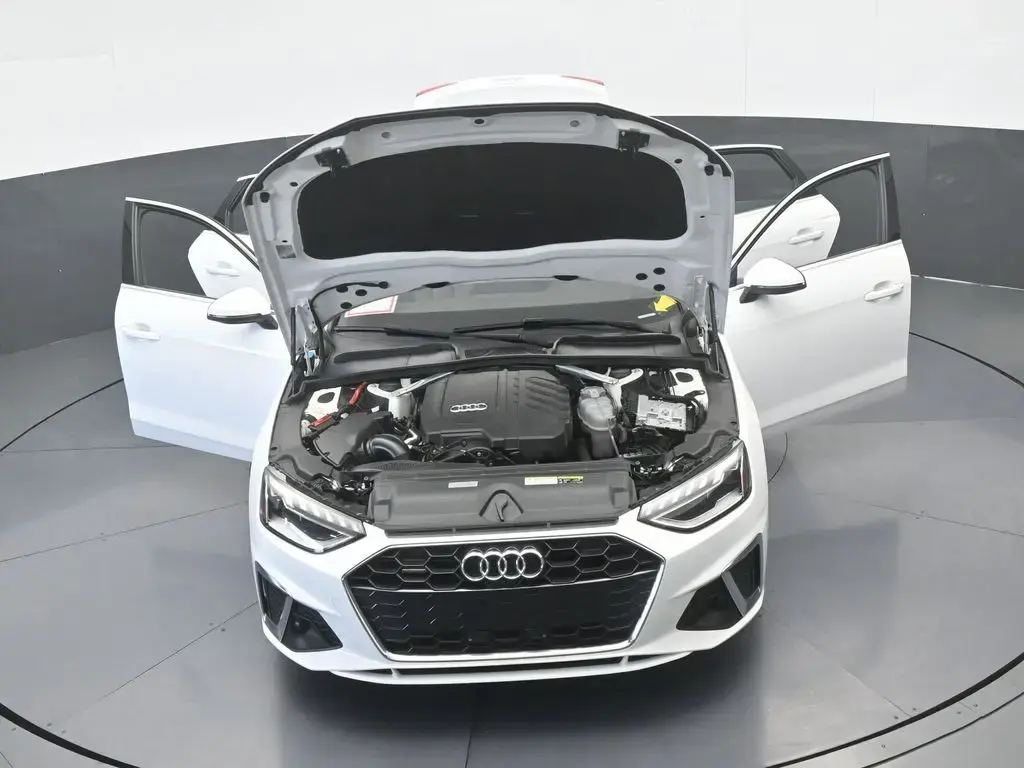 Audi A4 2024 AWD quattro S line Premium Plus 45 TFSI 4dr Sedan