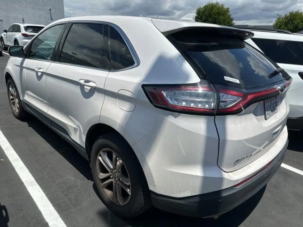 Ford Edge 2017 SEL 4dr Crossover