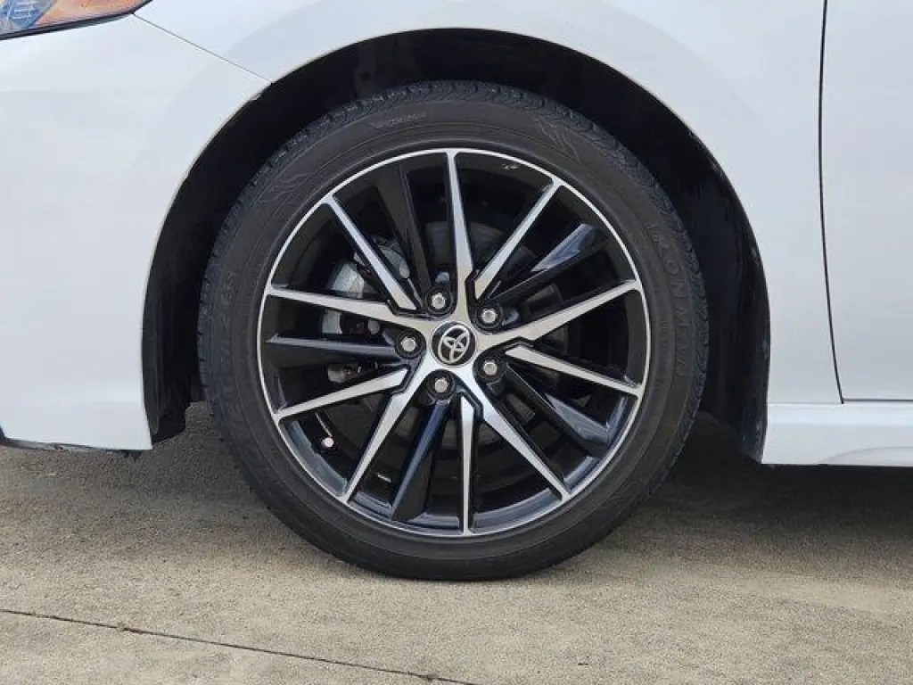 Toyota Camry 2022 SE 4dr Sedan