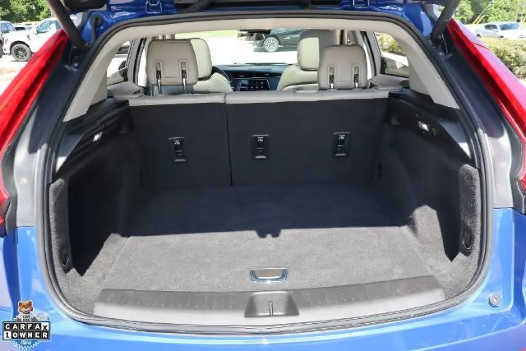 Cadillac XT4 2023 Luxury 4dr Crossover