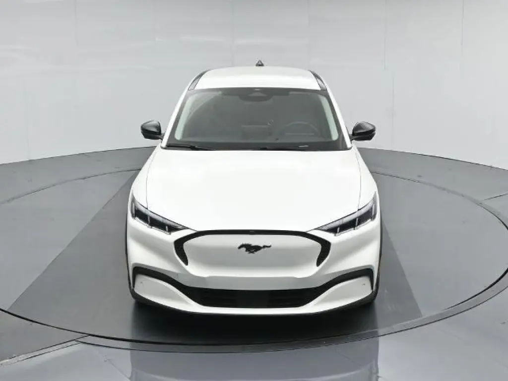 Ford Mustang Mach-E 2025 Select 4dr SUV