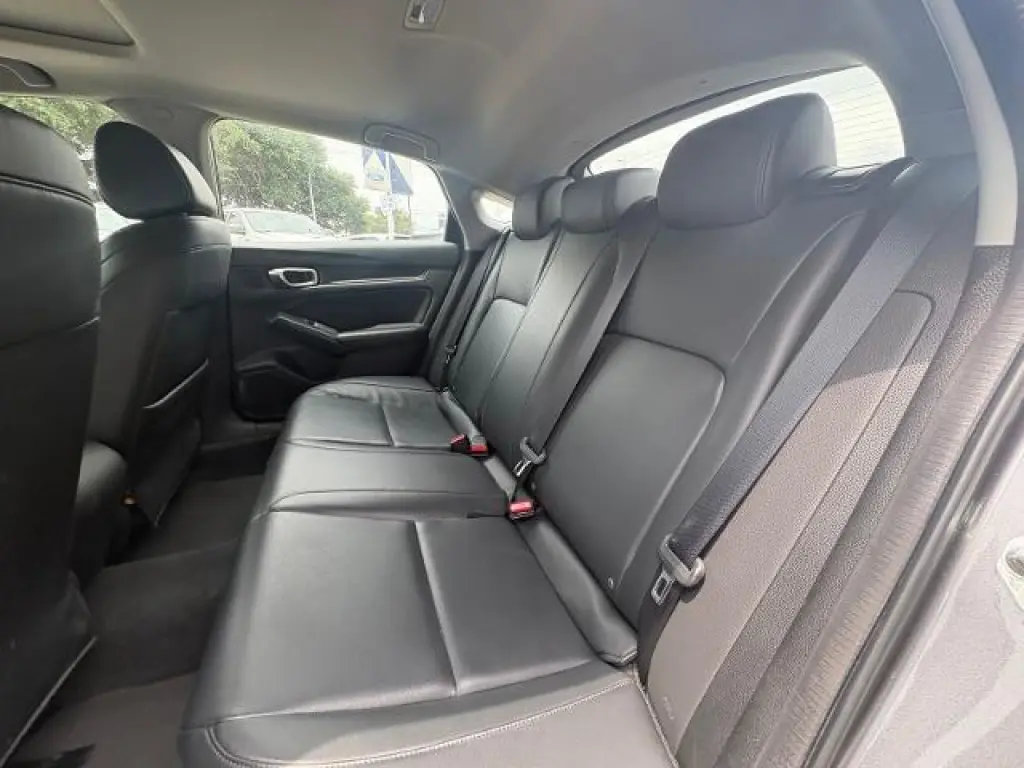 Acura Integra 2023 4dr Liftback