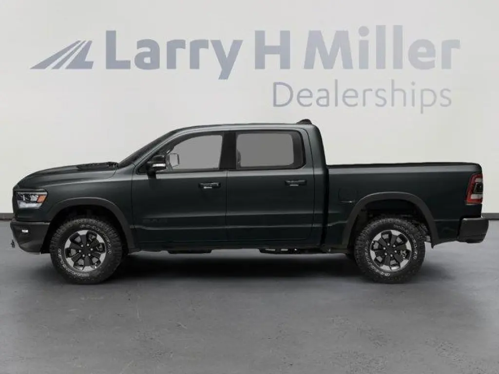 Ram 1500 2019 4x2 Big Horn 4dr Crew Cab 5.6 ft. SB Pickup