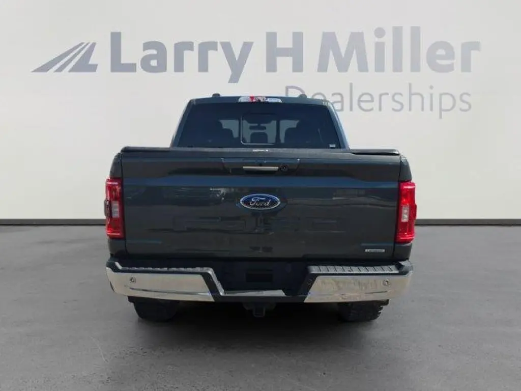 Ford F-150 2021 4x4 XL 4dr SuperCrew 5.5 ft. SB