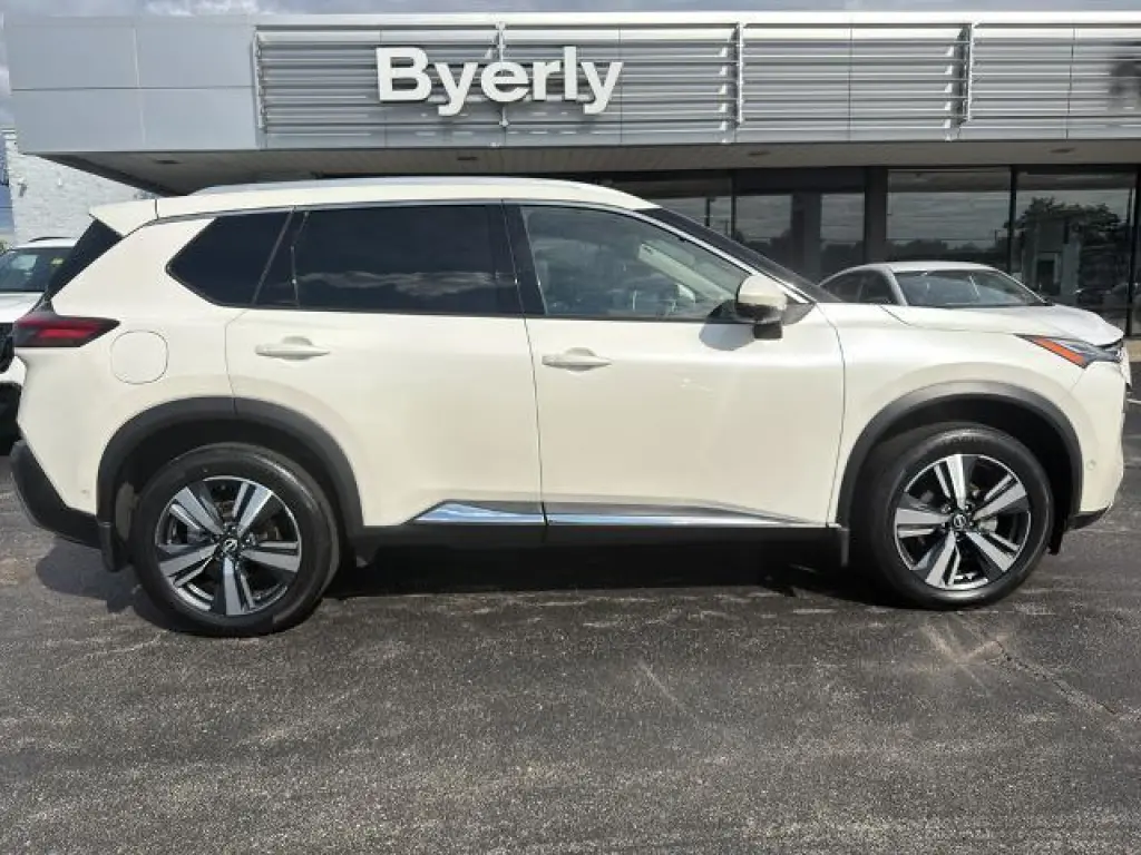 Nissan Rogue 2023 AWD Platinum 4dr Crossover
