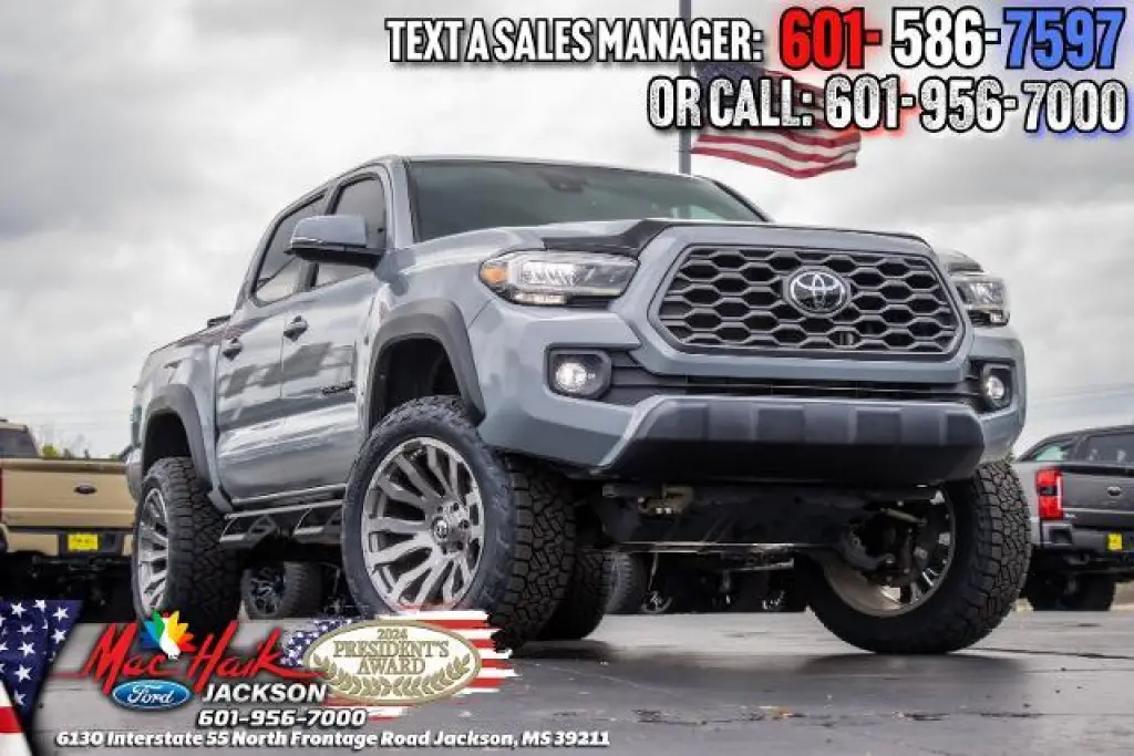 Toyota Tacoma 2021 4x4 SR5 V6 4dr Double Cab 5.0 ft SB