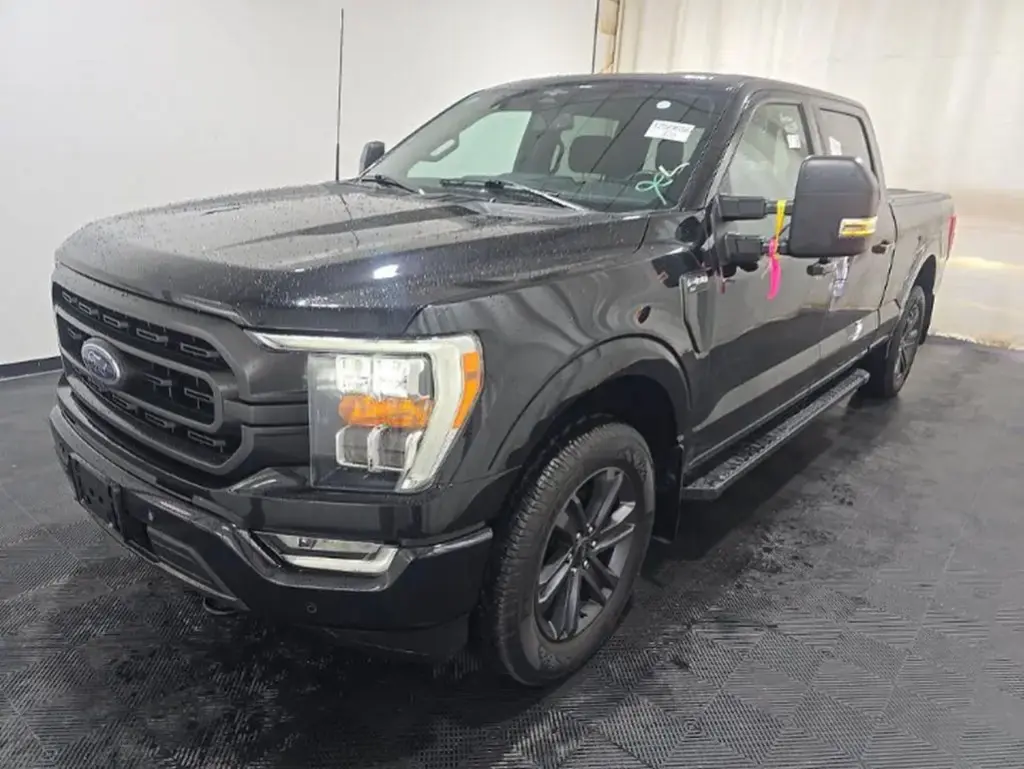 Ford F-150 2023 4x4 King Ranch 4dr SuperCrew 5.5 ft. SB