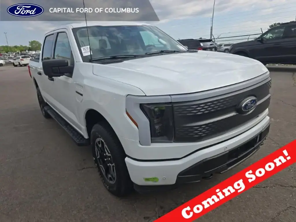 Ford F-150 Lightning 2023 AWD XLT 4dr SuperCrew 5.5 ft. SB