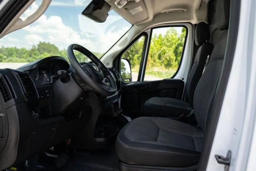 Ram ProMaster 2025 Tradesman 2500 159 WB 3dr High Roof Cargo Van w/o Passenger Seat