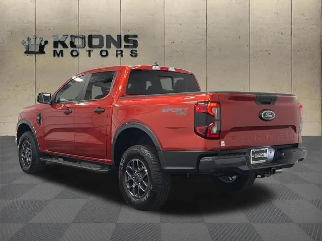 Ford Ranger 2024 4x4 XLT 4dr SuperCrew 5.0 ft. SB