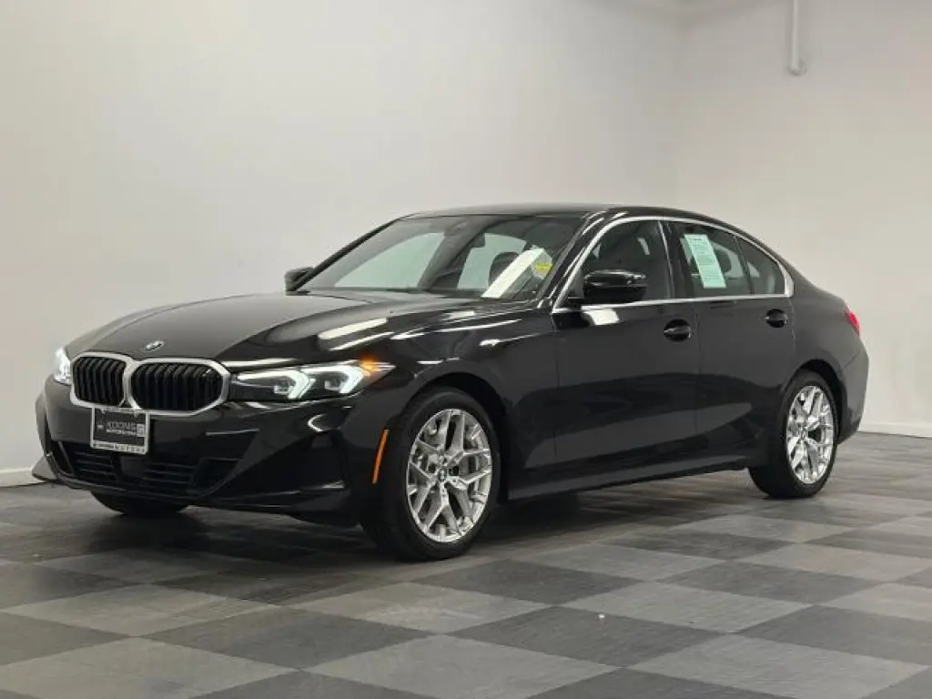BMW 3 Series 2025 AWD 330i xDrive 4dr Sedan