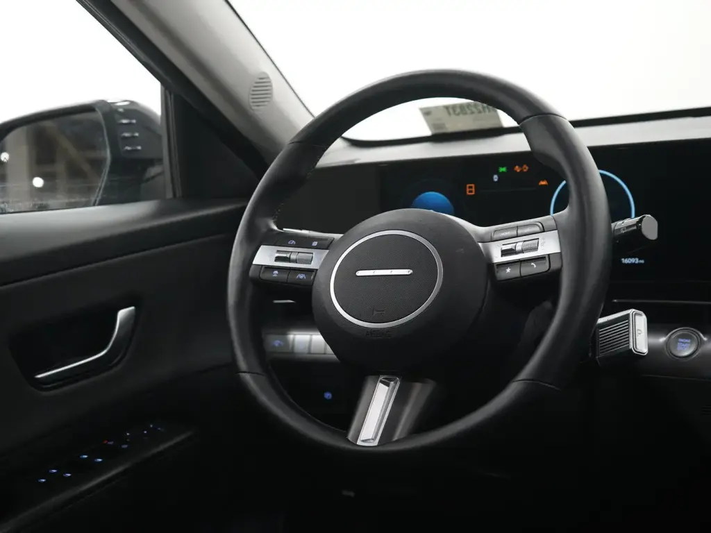 Hyundai KONA 2025 AWD Limited 4dr Crossover