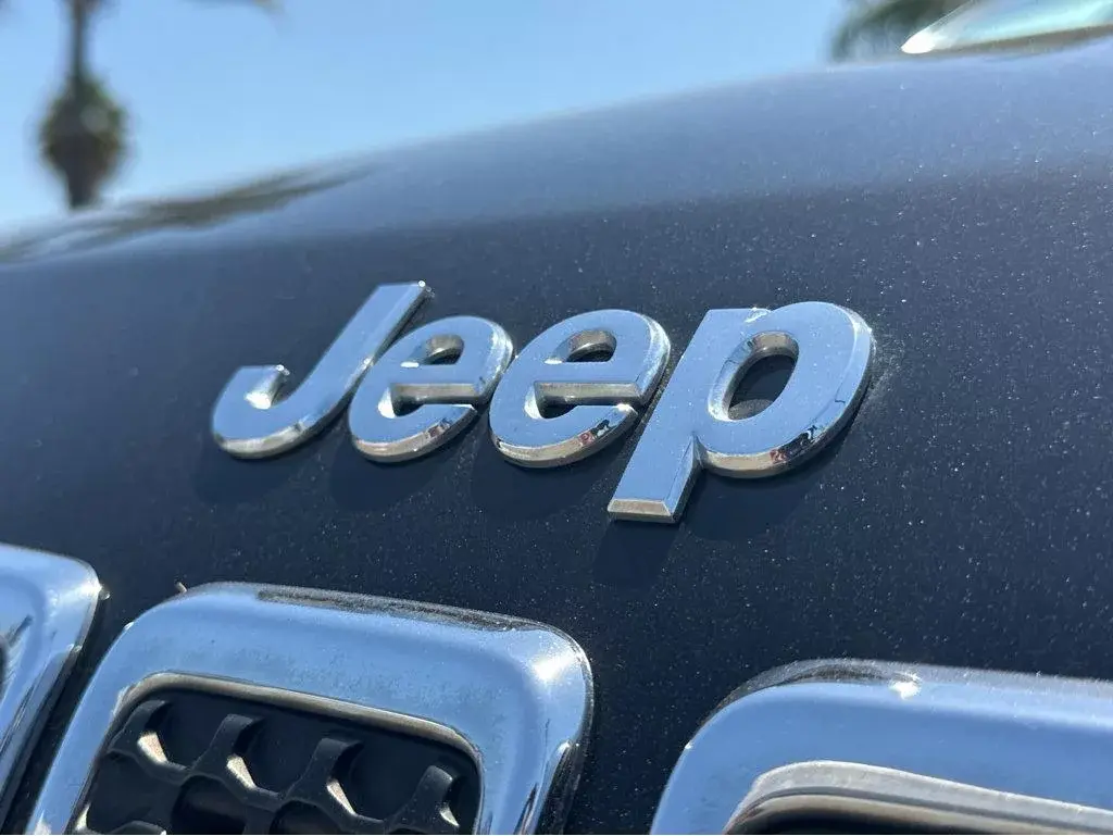 2020 Jeep Cherokee