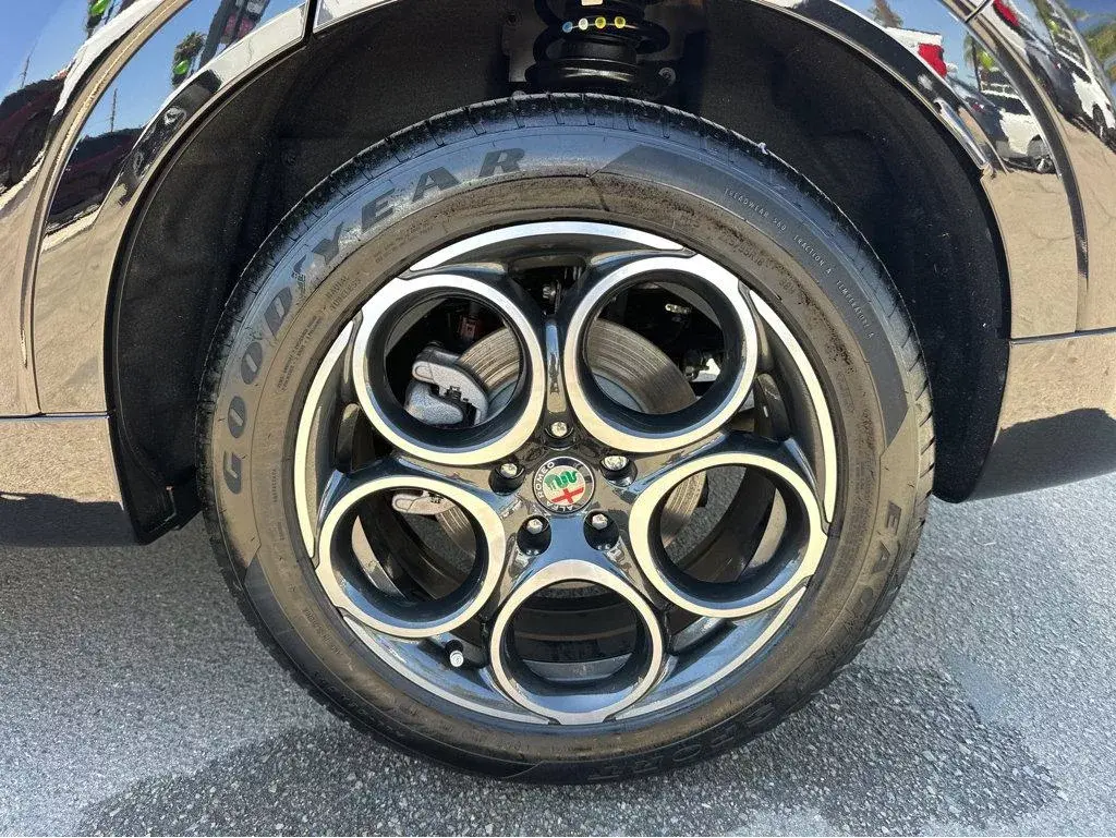 2024 Alfa Romeo Tonale Ti