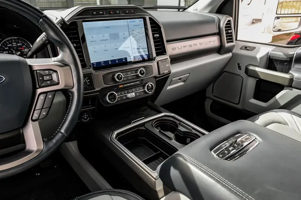 2022 Ford Super Duty F-250 SRW Limited