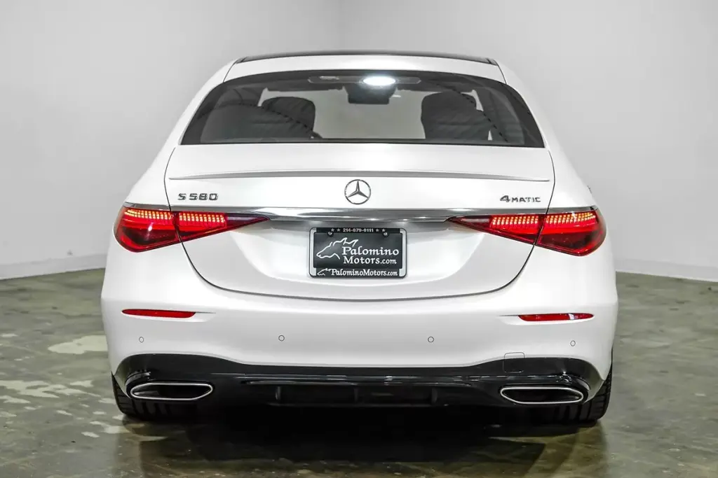 2022 Mercedes-Benz S 580