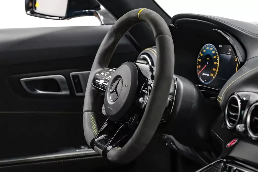 2020 Mercedes-Benz AMG GT R