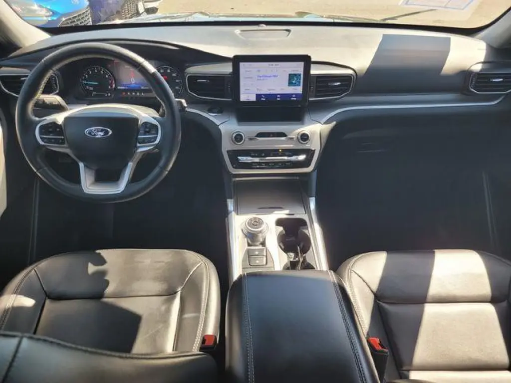 Ford Explorer 2023 AWD XLT 4dr SUV