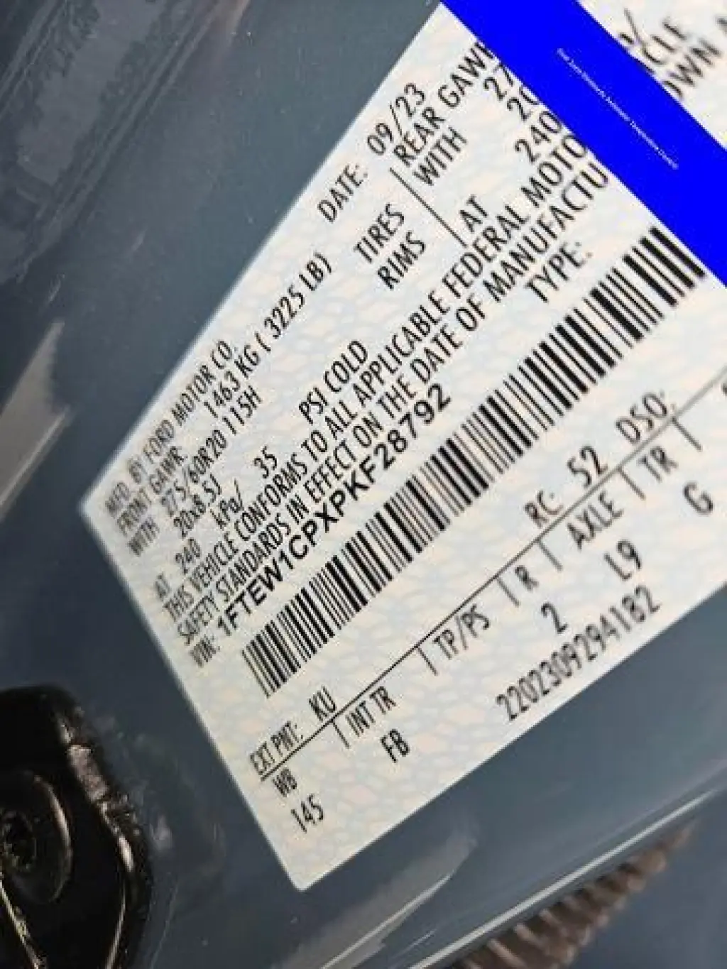 Ford F-150 2023 4x2 Lariat 4dr SuperCrew 6.5 ft. SB