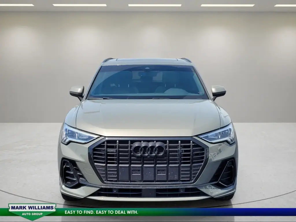 Audi Q3 2024 AWD quattro S line Premium Plus 45 TFSI 4dr SUV