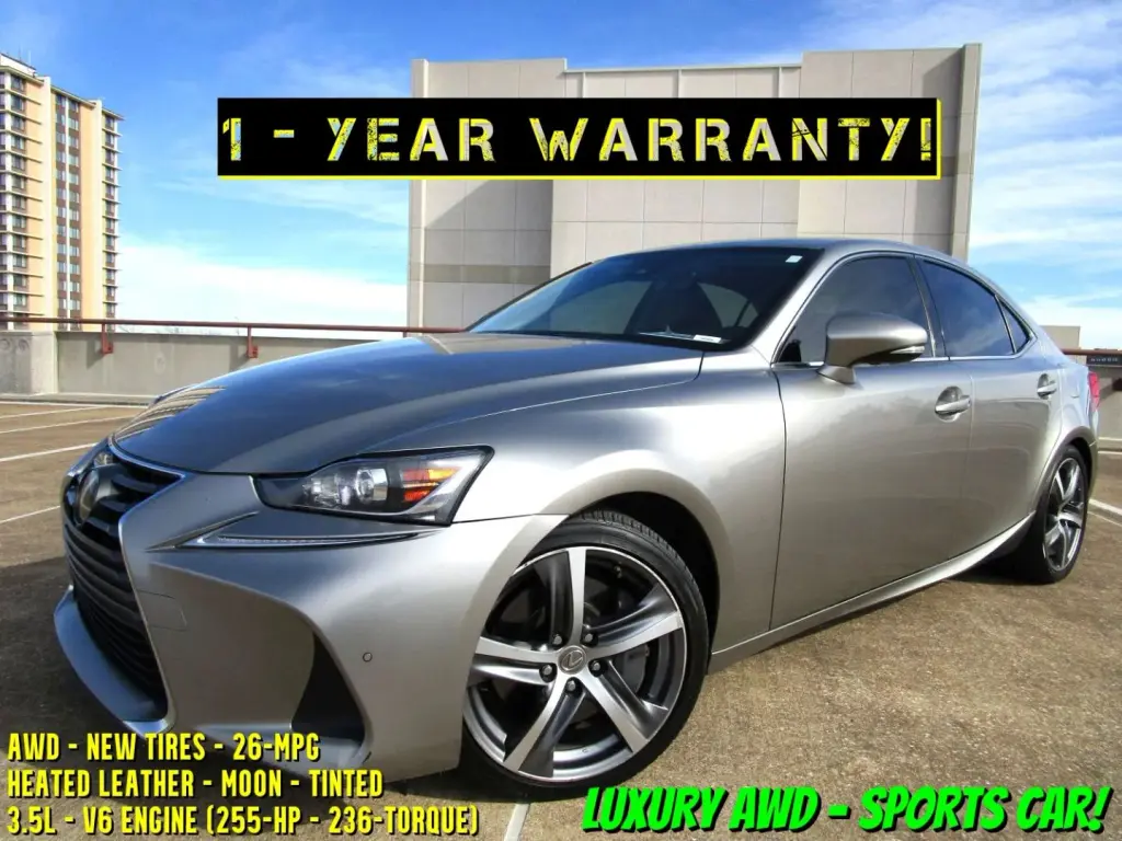 2017 LEXUS IS