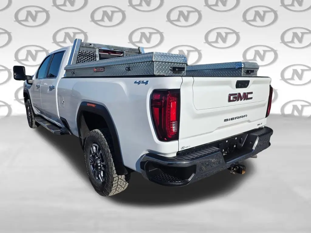 2023 GMC Sierra 3500HD