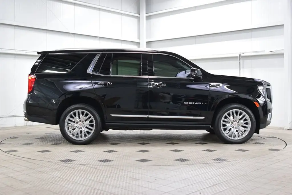2024 GMC Yukon