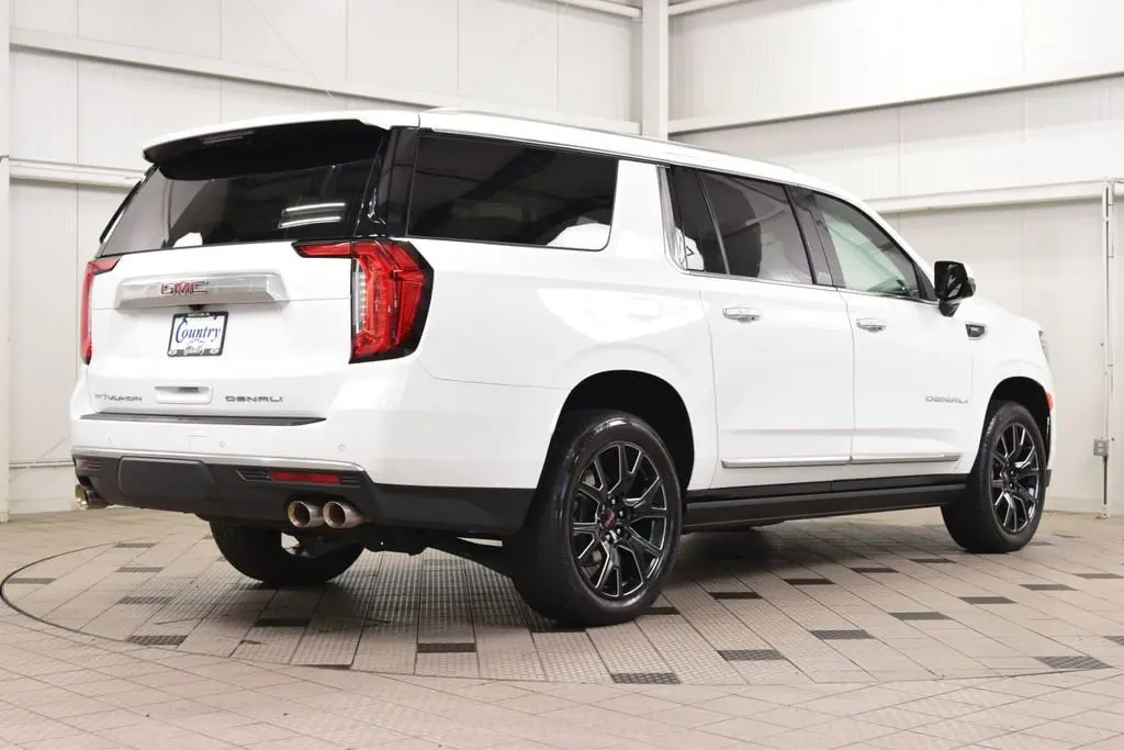 2024 GMC Yukon XL