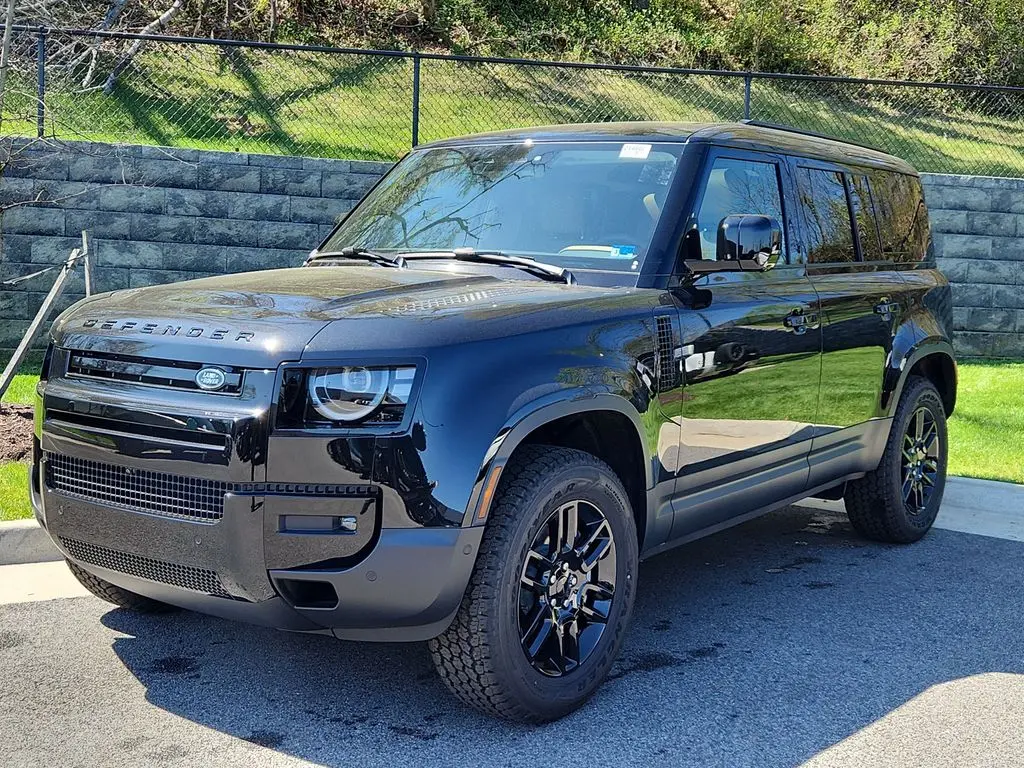 2026 Land Rover Defender 110