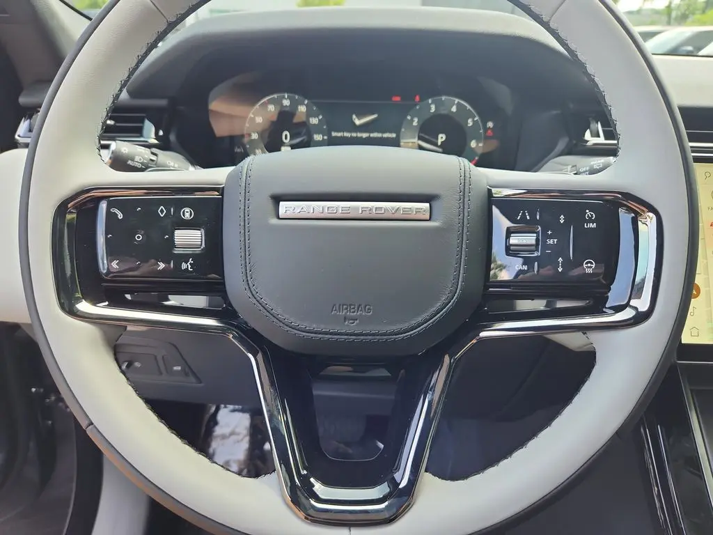 2026 Land Rover Range Rover Velar