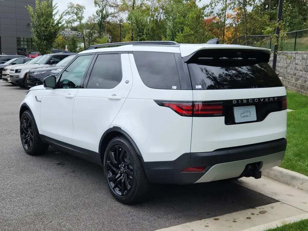 2025 Land Rover Discovery