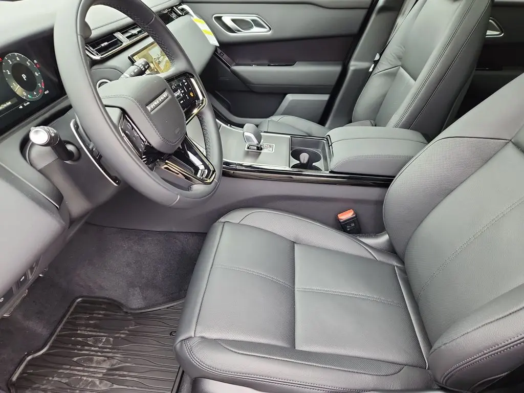 2026 Land Rover Range Rover Velar