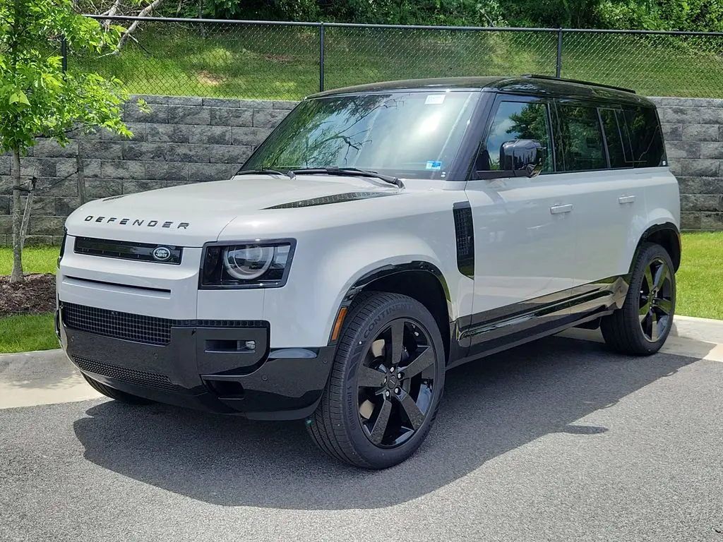 2026 Land Rover Defender 110